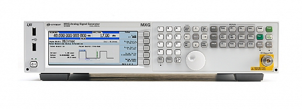 Генератор сигналов N5183B